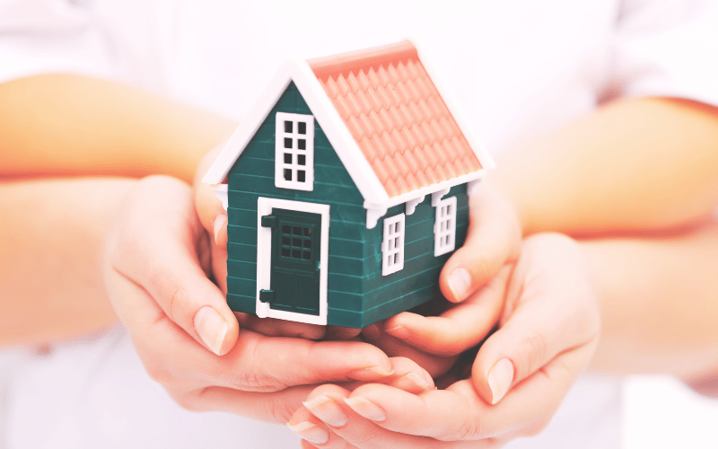 Tres casas para cuidar